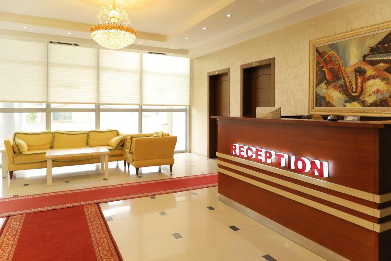 Hotel Gjuta Тирана Экстерьер фото